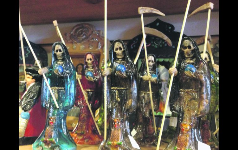 La huesuda. El culto a la Santa Muerte es un fenómeno creciente en México y fuera de él. AP /