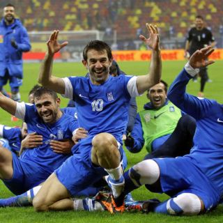 Grecia empata y clasifica a Brasil 2014