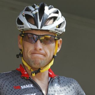 Lance Armstrong logra acuerdo en millonaria demanda