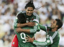 Luego de que la Selección mexicana obtuviera el boleto mundialista, la demanda de entradas se incrementará en el país. AFP /