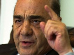 Jesús Murillo Karam, titular de la PGR, dice que el gobierno federal trabaja en Michoacán de manera inteligente y sistemática. ARCHIVO /