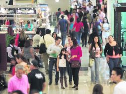 Las compras. El avance del PIB fue impulsado por las actividades vinculadas a los servicios y el comercio.  /