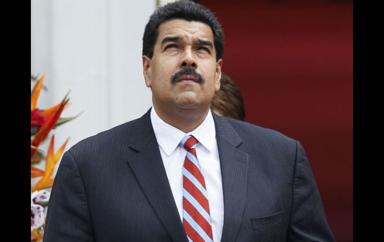 Nicolás Maduro afirma que todos los venezolanos tienen garantizados sus derechos, que cualquiera puede manifestarse. AP /