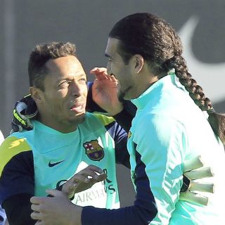 Barcelona reporta lesión de Adriano