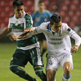 Santos vence 3-2 a Querétaro