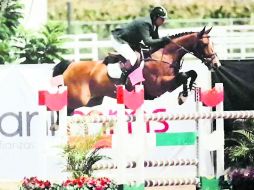 El tapatío Alberto Martínez Barone, a lomos de “Lancelot”, venció en la categoría “Amateur Medium” a 1.25 mts. ESPECIAL /