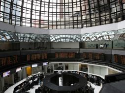 Durante la semana pasada el IPC de la Bolsa Mexicana de Valores registró una alza marginal de165 puntos. ARCHIVO /