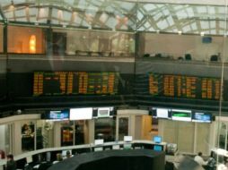 El Índice de Precios y Cotizaciones se ubica en las 40 mil 948.66 unidades. ARCHIVO /