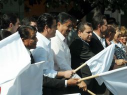 Ramiro Hernández inauguró junto al gobernador la pavimentación con asfalto con casi 100 MDP del Gobierno federal. ESPECIAL /