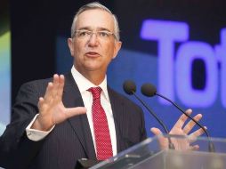 En su trayectoria, Salinas Pliego ha incursionado en negocios de telecomunicaciones y finanzas. ARCHIVO /