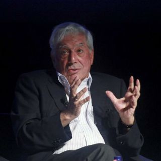 Vargas Llosa presenta ciclo en la Cineteca Nacional