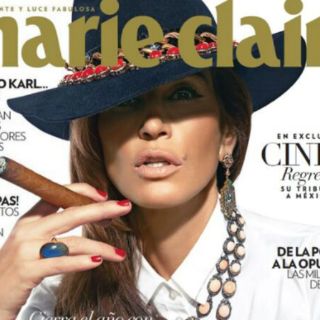 Cindy Crawford posa al estilo María Félix