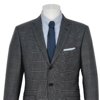 Traje de 007 portado por Daniel Craig, a subasta