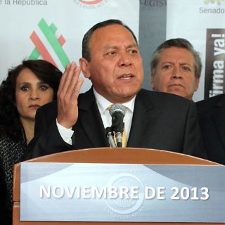 Zambrano emplaza a Peña enmendar postura por Pacto