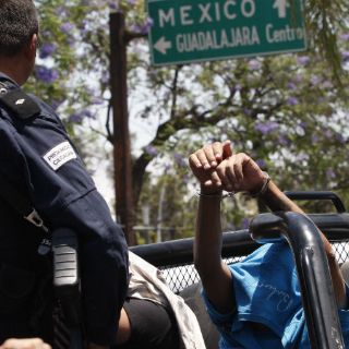 Consignan a tres presuntos asaltabancos