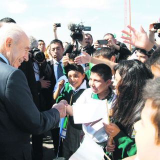 La FIL está en hebreo