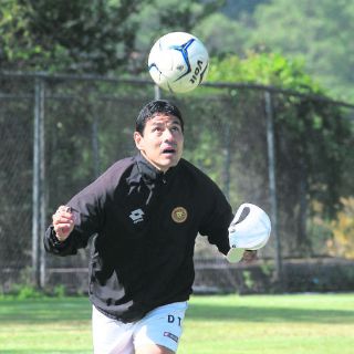 Leones Negros, con la cabeza en alto