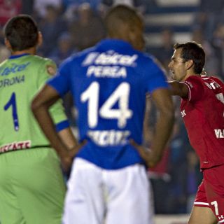 Cruz Azul suma otro fracaso