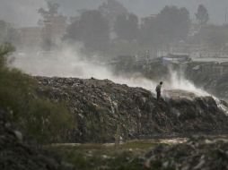 Las carreteras de Nepal no cuentan con una planeación sólida y pavimentada, la mayoría es un camino pedregoso. ARCHIVO /