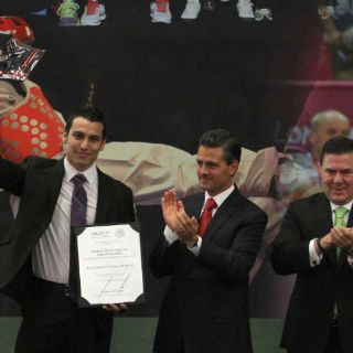 Peña Nieto entrega el Premio Nacional del Deporte