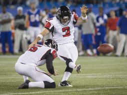 Matt Bryant conectó un gol de campo de 36 yardas para ganar el juego para Atlanta. AP /