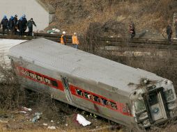 El gobernador de Nueva York descartó que la curva misma pueda ser el origen del accidente. AP /