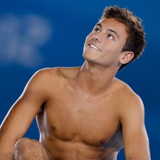 El clavadista Tom Daley sale del clóset