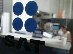 Según el Servicio de Administración Tributaria 150 mil empresas hacen un sellado de factura propia. ARCHIVO /