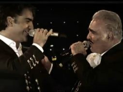 El clip se encuentra disponible en el canal oficial de VEVO del artista en YouTube. ESPECIAL /