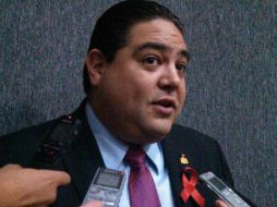 Al término del mes tienen una semana para entregar los documentos, si no, ya no son comprobables, explica Antonio Cruces Mada.  /