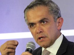 Mancera resalta la importancia de denunciar a extorsionadores para terminar con la práctica criminal en la ciudad. ARCHIVO /