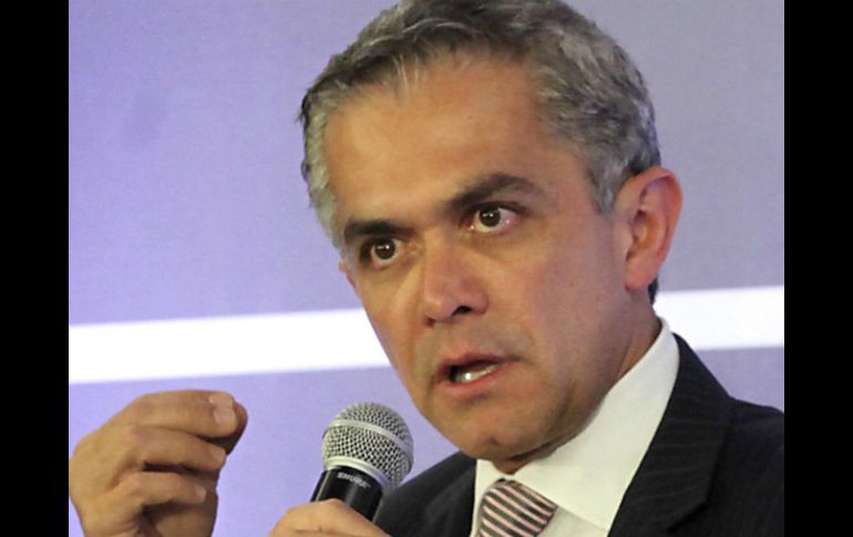Mancera resalta la importancia de denunciar a extorsionadores para terminar con la práctica criminal en la ciudad. ARCHIVO /