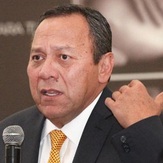 Zambrano descarta regreso del PRD al Pacto por México