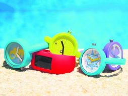 Los modelos paras las mujeres que gustan de hacer deporte son en colores llamativos y con materiales resistentes. Thepurplevelvet.com  /