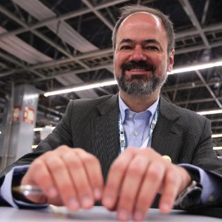 Juan Villoro escapa del infierno de la repetición