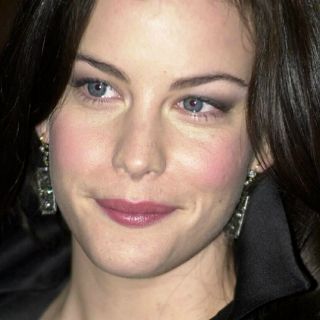 Captan a Orlando Bloom y Liv Tyler en paseo nocturno