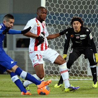 Ochoa sigue fallando en Francia