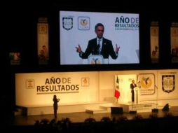 Mancera manda un mensaje a las y los Senadores por el trabajo que están haciendo para la reforma política del DF. Foto: @ivanaraujoprd. ESPECIAL /
