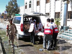 Entre los fallecidos figuran médicos, enfermeros, pacientes y allegados, civiles y militares, entre otros. AP /