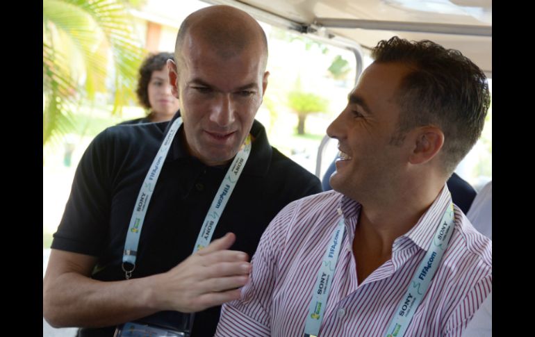 Zidane y Cannavaro, dos grandes de Francia e Italia respectivamente. EFE /