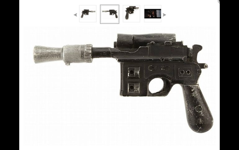 La pistola DL-44, fue usada por Harrison Ford en su personaje de Han Solo. Imagen tomada del sitio de subastas. ESPECIAL /