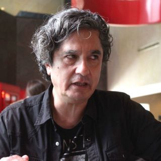 Armando Vega-Gil ofrece un ramillete de historias