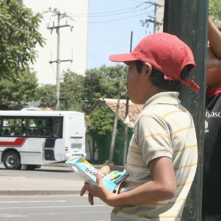 Rescatan en Tonalá a diez niños víctimas de explotación laboral