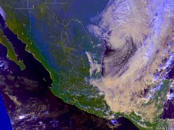 El SMN prevé intervalos de chubascos con tormentas fuertes en Chiapas, Campeche, Oaxaca entre otros estados colindantes. ARCHIVO /