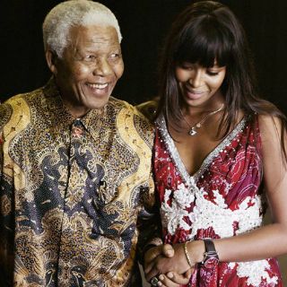 Naomi Campbell rinde tributo a Mandela