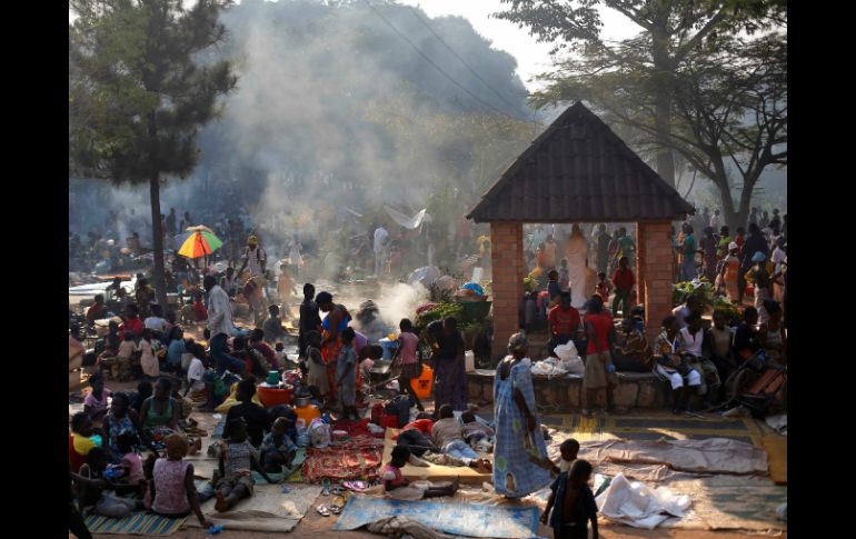 Cerca de 10 mil desplazados se refugian en un monasterio en Bangui, capital de la República Centroafricana. AP /