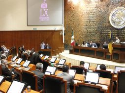 Diputados del Congreso del Estado avalaron con 34 votos a favor y cuatro en contra el Presupuesto de Egresos de Jalisco para 2014.  /