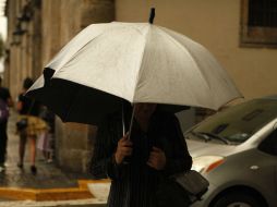 En el Pacífico Sur dominará cielo medio nublado con probabilidad de lluvia moderada de 40 por ciento. ARCHIVO /