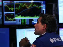 El mercado estadounidense sigue a la expectativa de las noticias que pueda dar el sistema de la Reserva Federal. ARCHIVO /