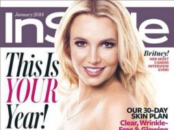 La artista aparece en la portada del número de enero de la revista InStyle. Foto: @InStyle. ESPECIAL /